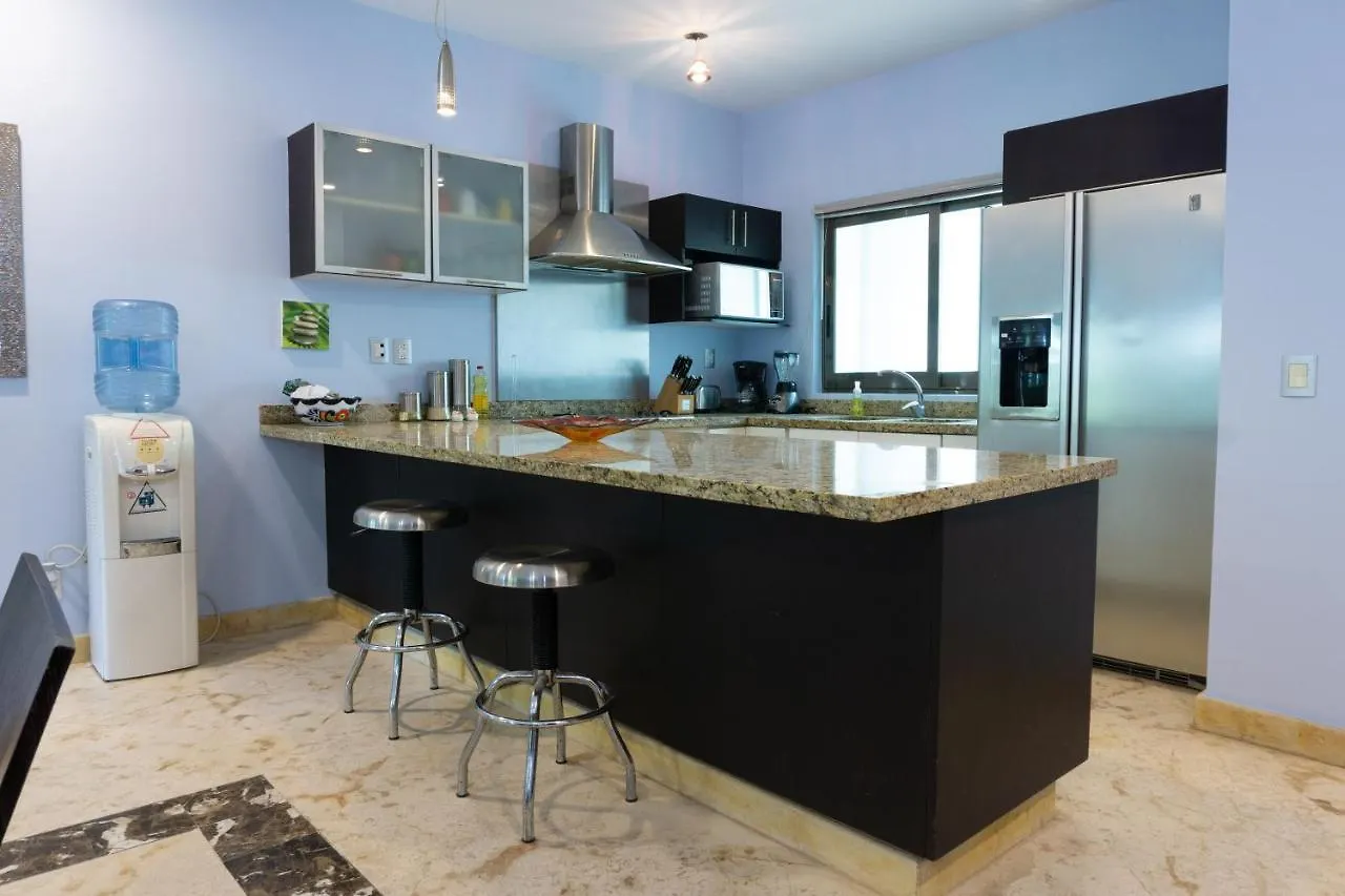 Paseo Del Sol Surf 203 Condo Playa del Carmen
