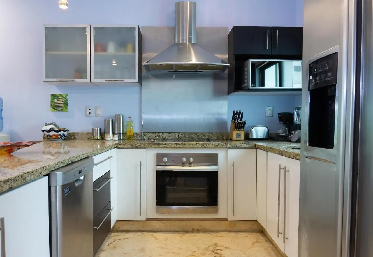 Apartment Paseo Del Sol Surf 203 Condo Playa del Carmen