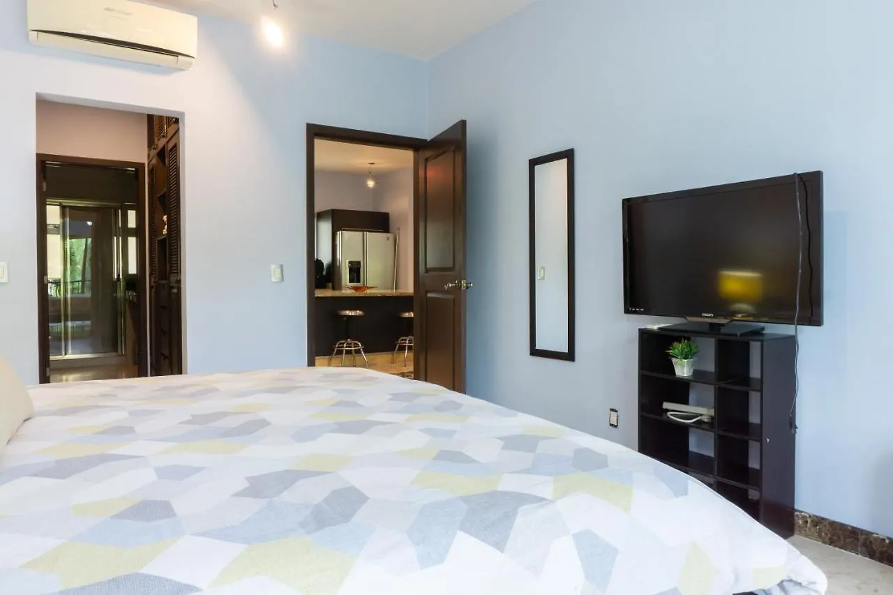 Paseo Del Sol Surf 203 Condo Playa del Carmen